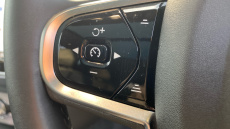 Volvo XC90 2.0 T8 PHEV Ultra Dark 5dr AWD Geartronic Estate